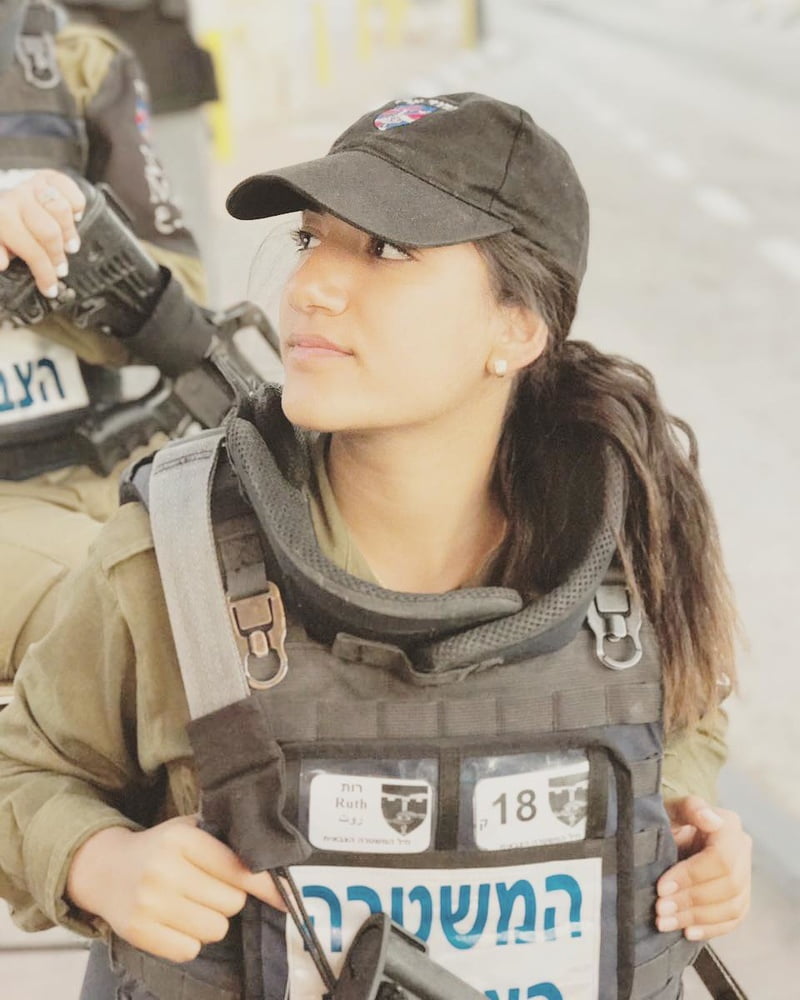 Insta babe 19
 #101487033