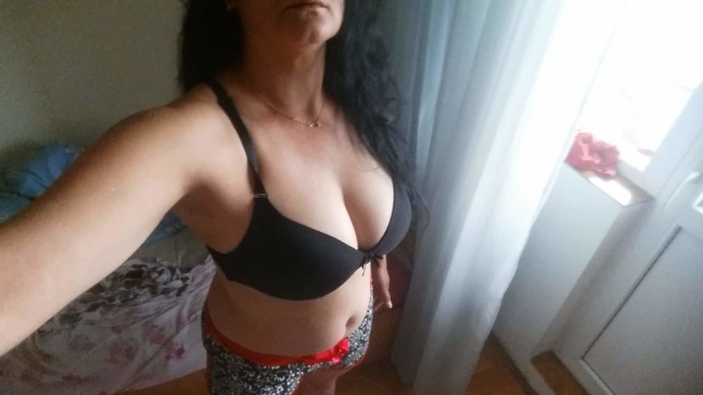 Facebook milfs #104352368