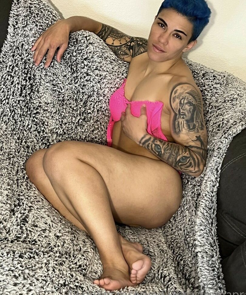 Jessica Andrade nude #109229502