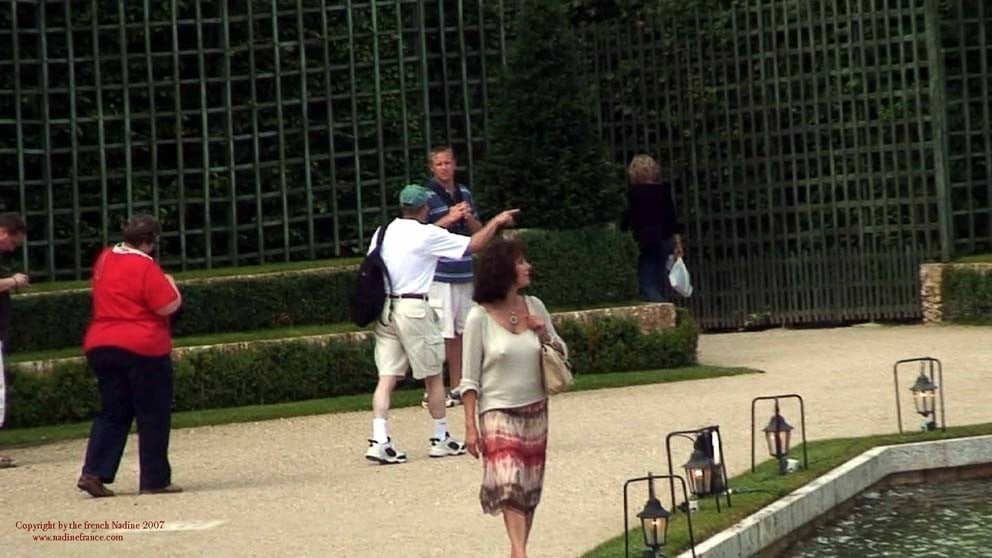 Nadine la reine des salopes a Versailles #82070142