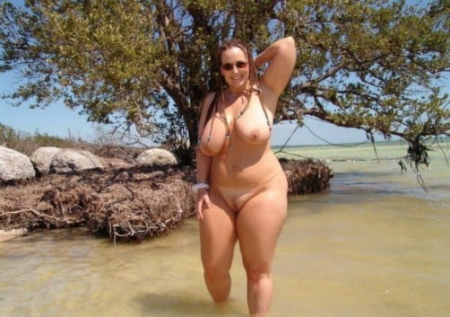 屋外のbbw
 #87660595