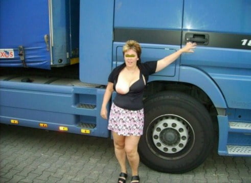 屋外のbbw
 #87660924