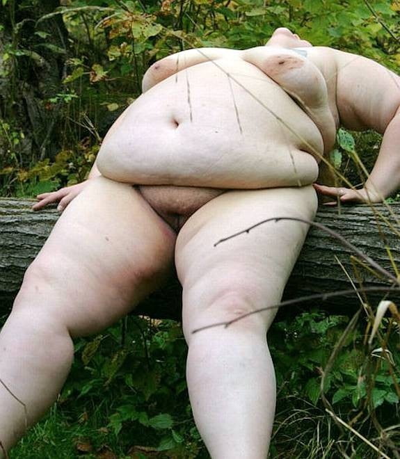 屋外のbbw
 #87661190