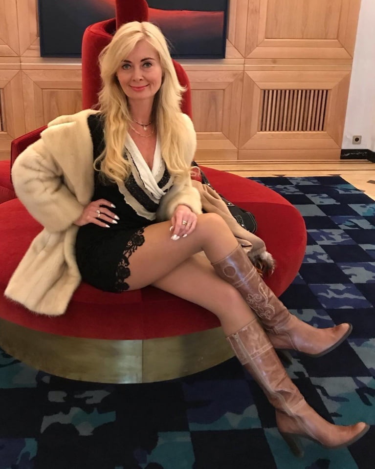 Insta Milfs &amp; Gilfs Wearing Boots 2 #103698910
