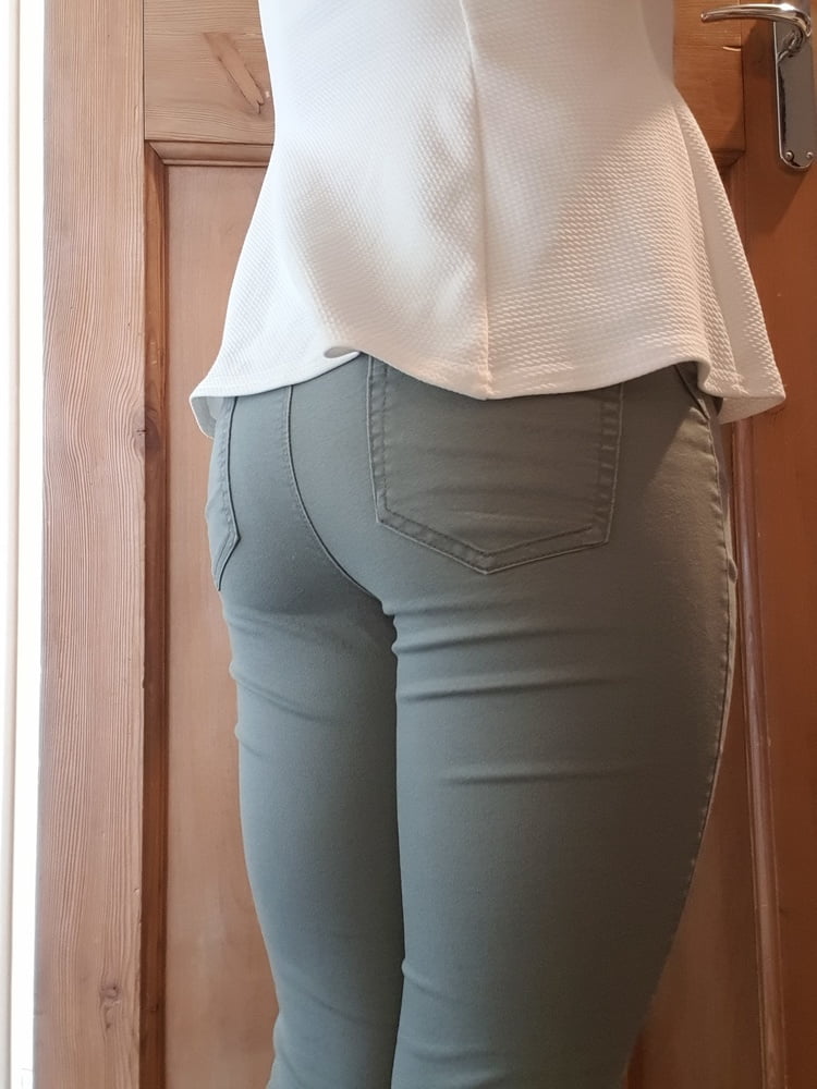 Jean&#039;s and leggings #103610902