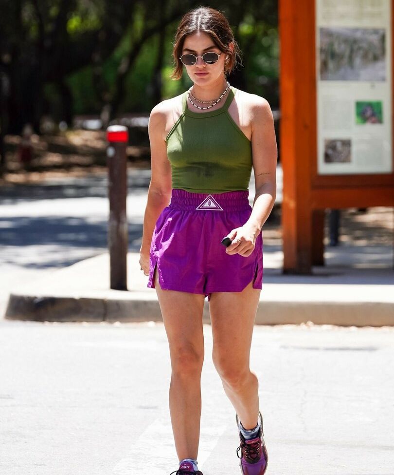 Lucy Hale nuda #109148396