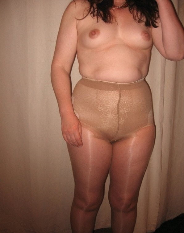 Big Knickers and Tights 18 #94200093