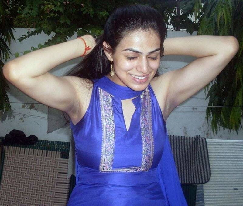 DARK ARMPITS #96662094