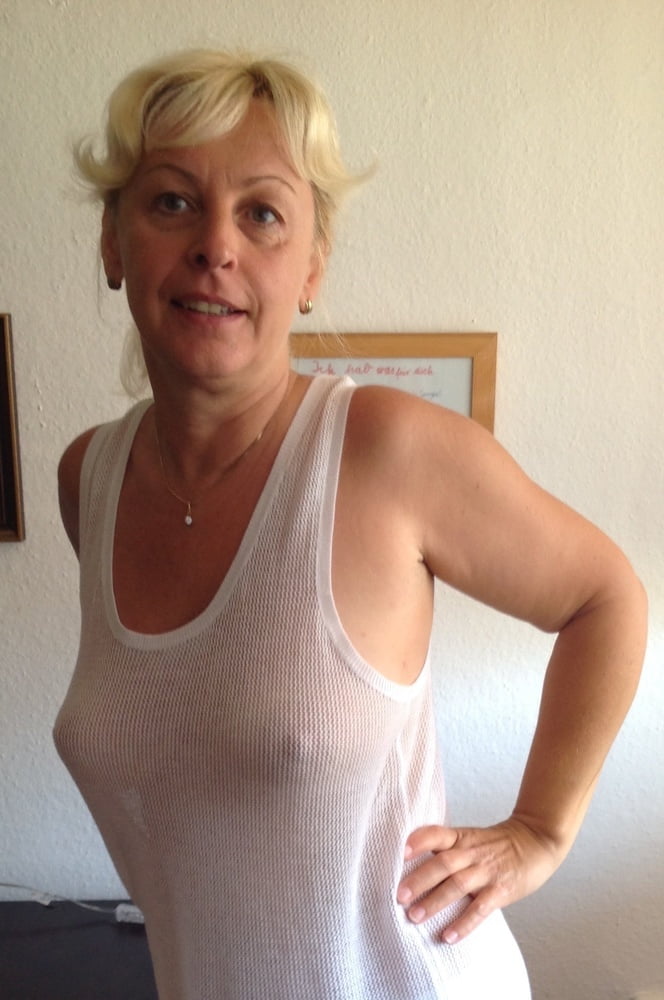 braless 03 #106085239