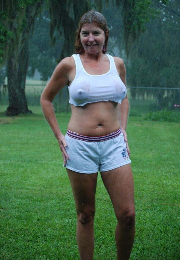 braless 03 #106085243