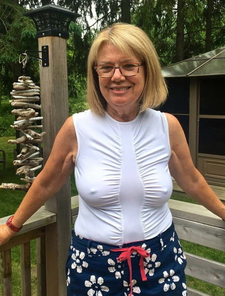 braless 03 #106085253