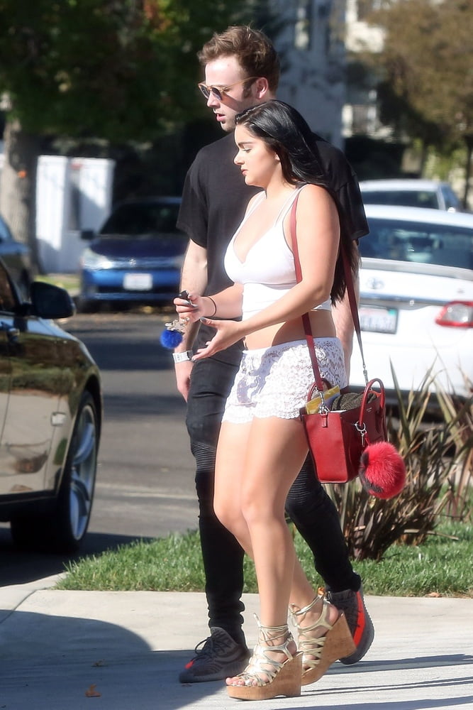 Ariel Winter #90012096