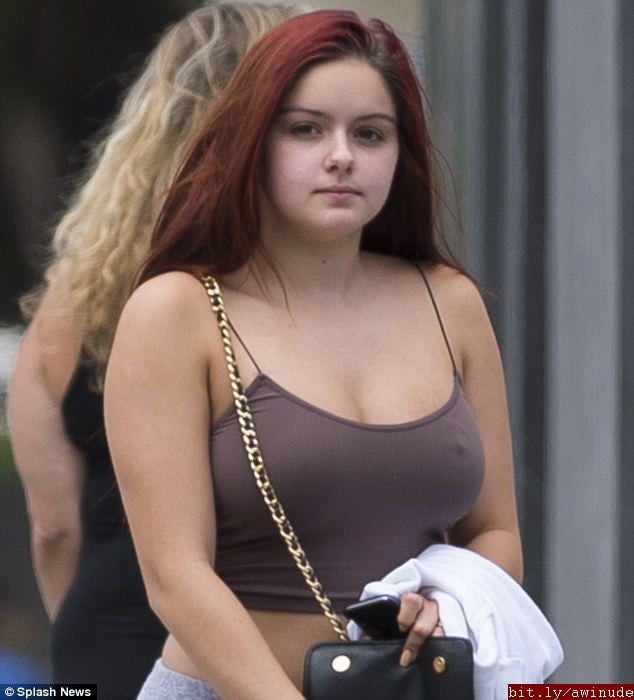 Ariel Winter #90012701