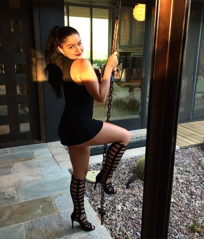 Ariel Winter #90012848