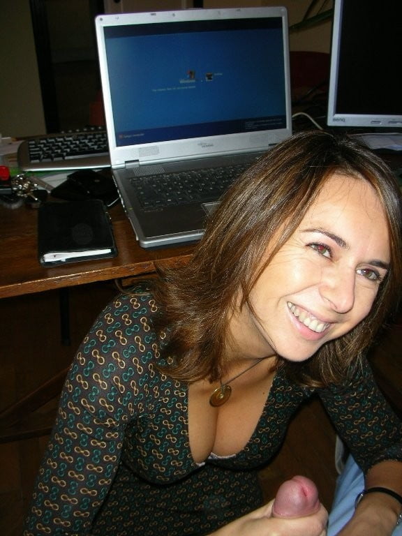Italienische milf mom webslut webwhore ausgesetzt brunette bitch
 #100812560