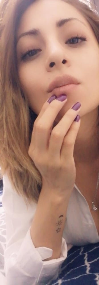 デシ・ホット
 #105772515