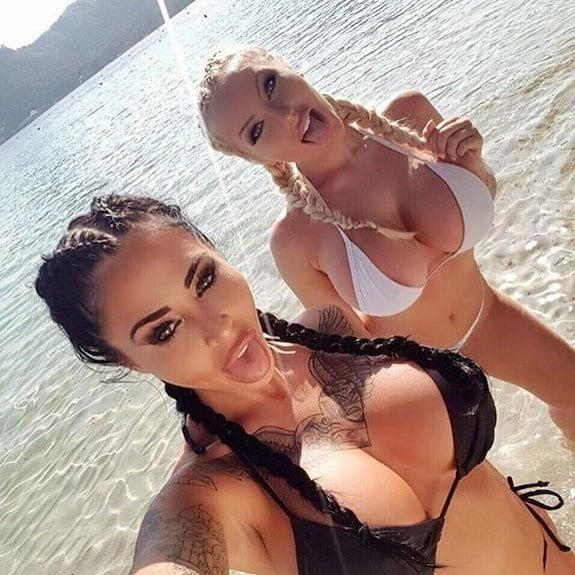Amazing bimbos - horny plastic & fake tits sluts 38
 #94950187