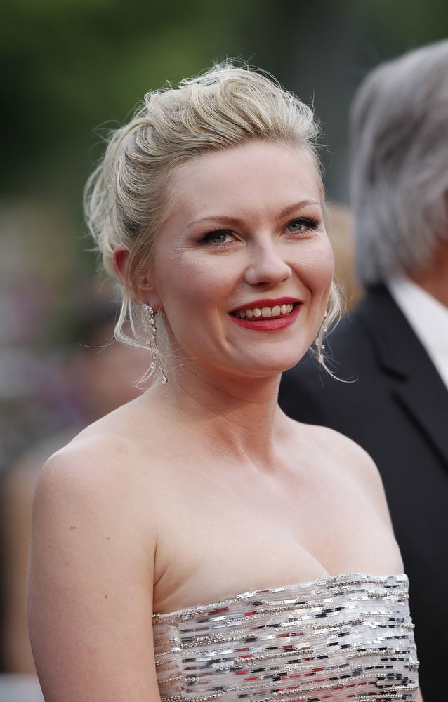 Kirsten dunst
 #93634814