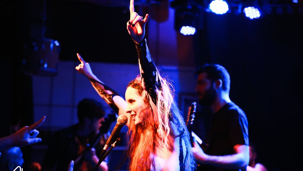 Infy Snow desnuda #108099530