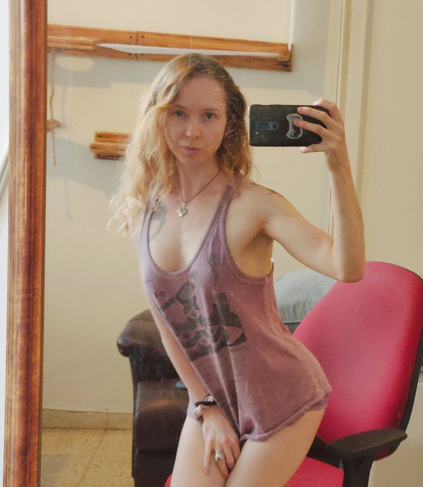 Infy Snow desnuda #108099536