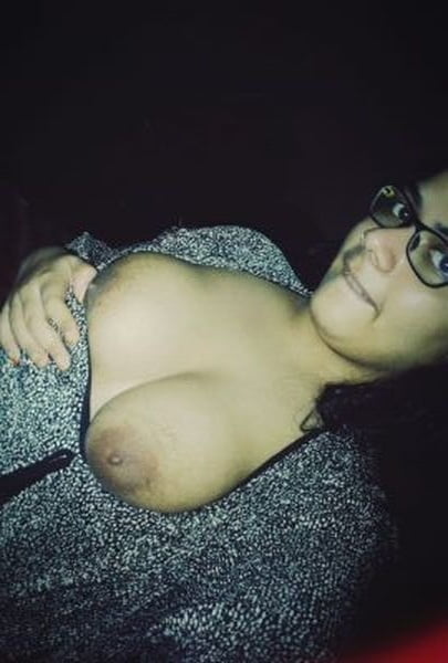 Putipobre con lentes #88146998