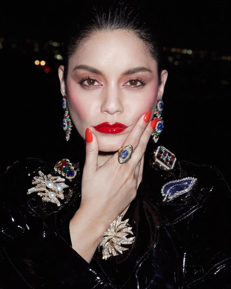 Vanassa Hudgens #90283371