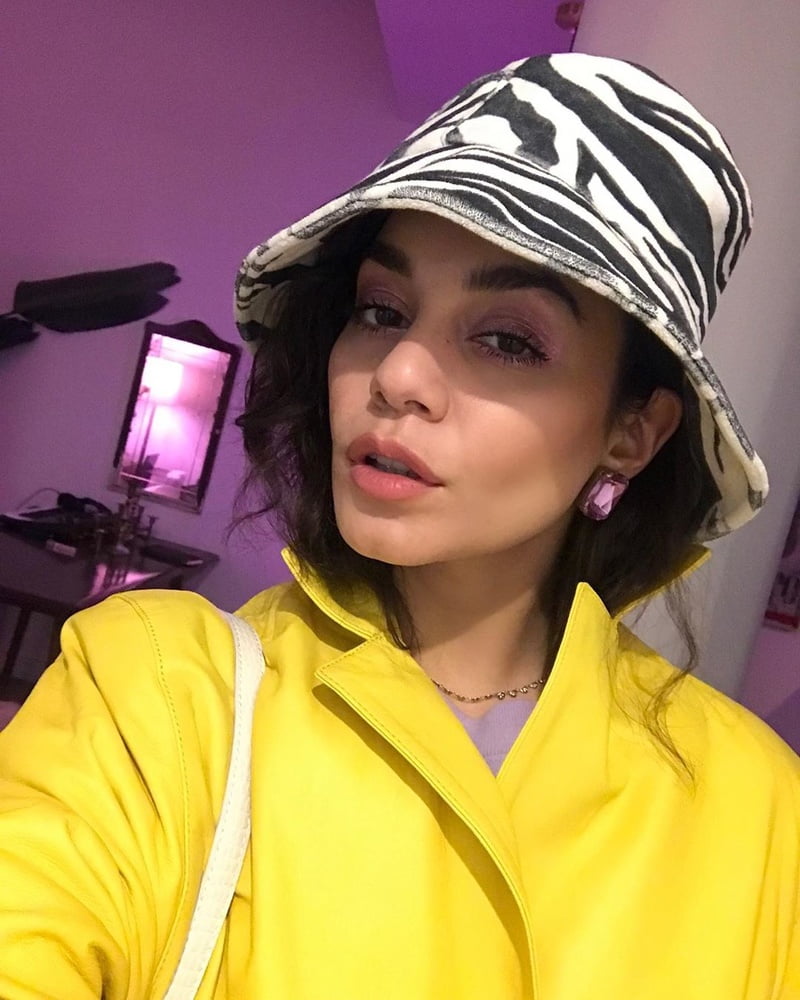 Vanassa Hudgens #90283383