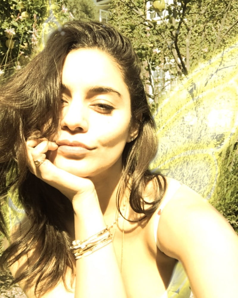 Vanassa Hudgens #90283501