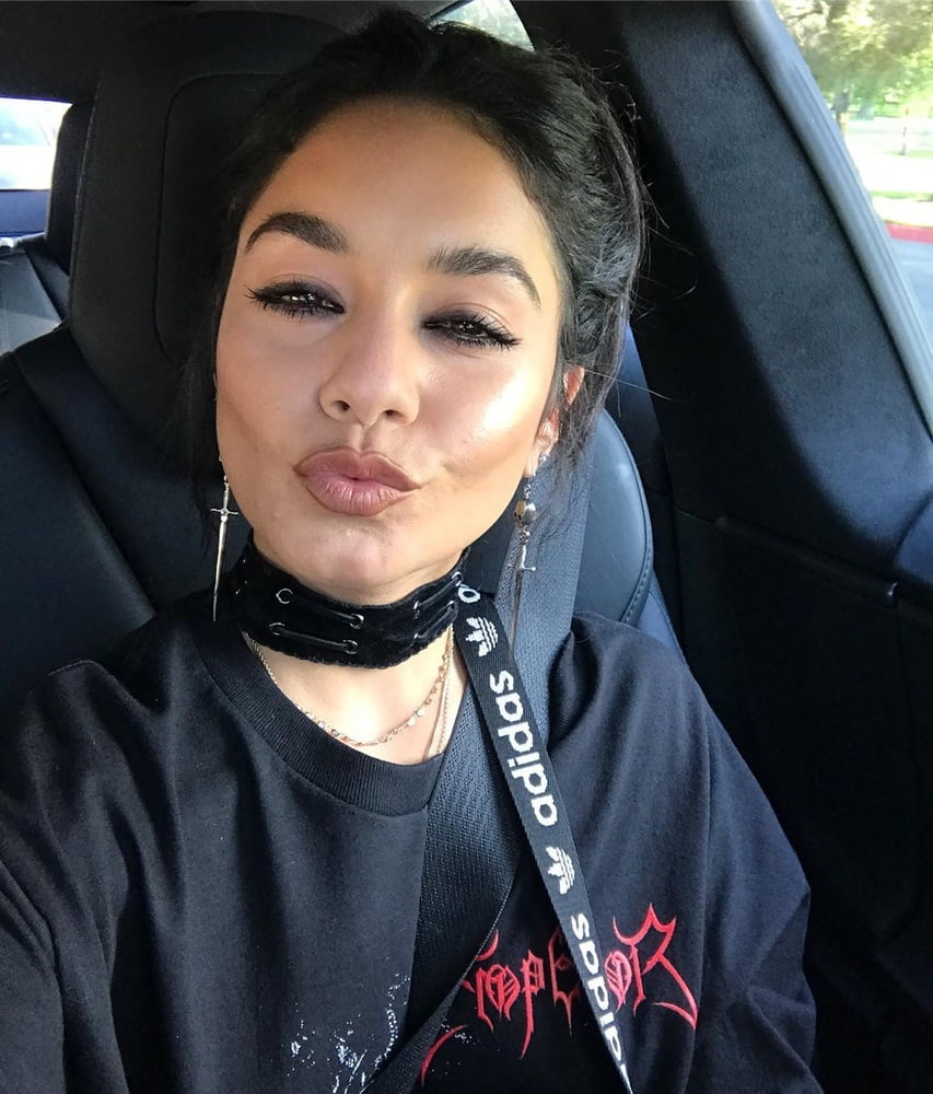 Vanassa Hudgens #90283608