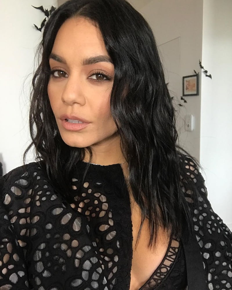 Vanassa Hudgens #90283614