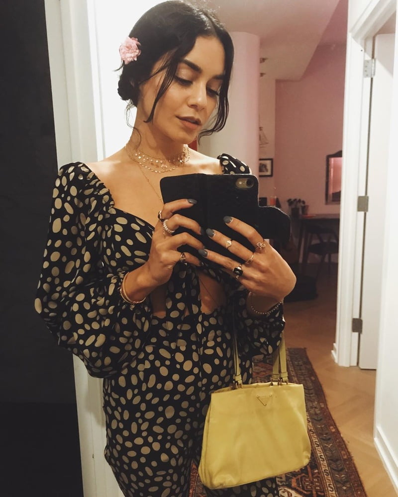 Vanassa Hudgens #90283661