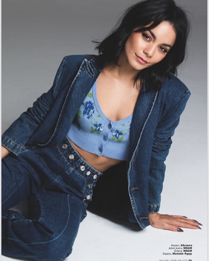 Vanassa Hudgens #90283774