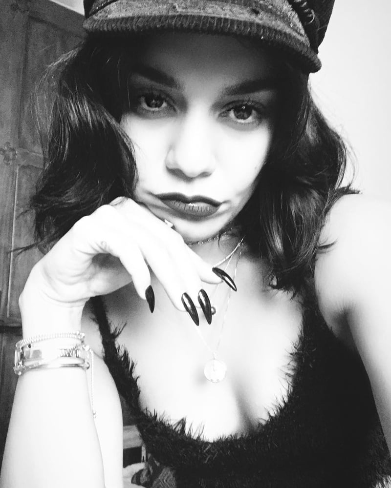 Vanassa Hudgens #90283887