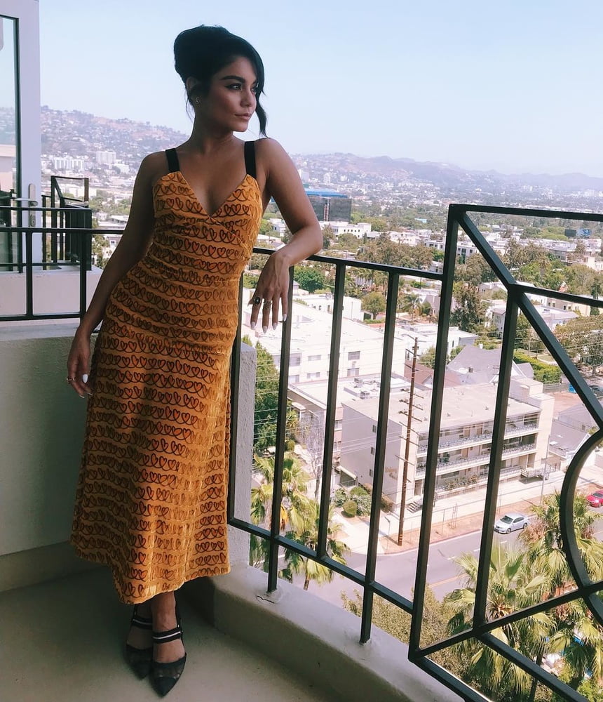 Vanassa Hudgens #90284108