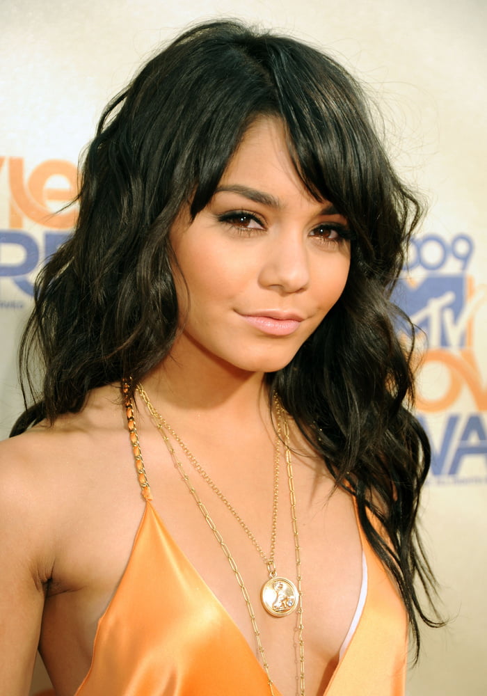 Vanassa Hudgens #90284310