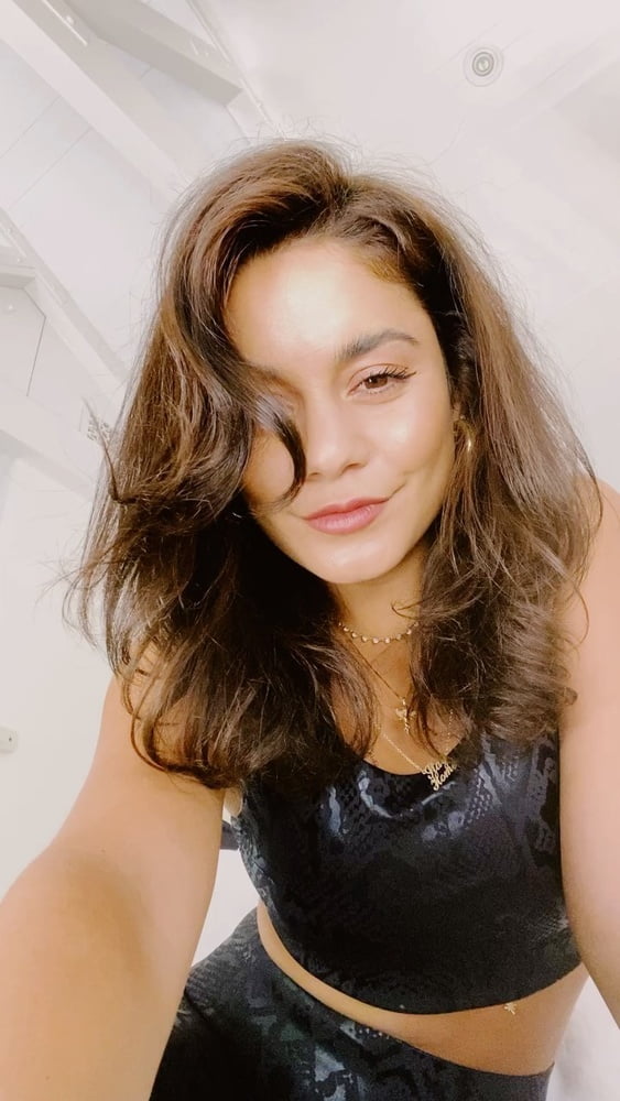 Vanassa Hudgens #90284438