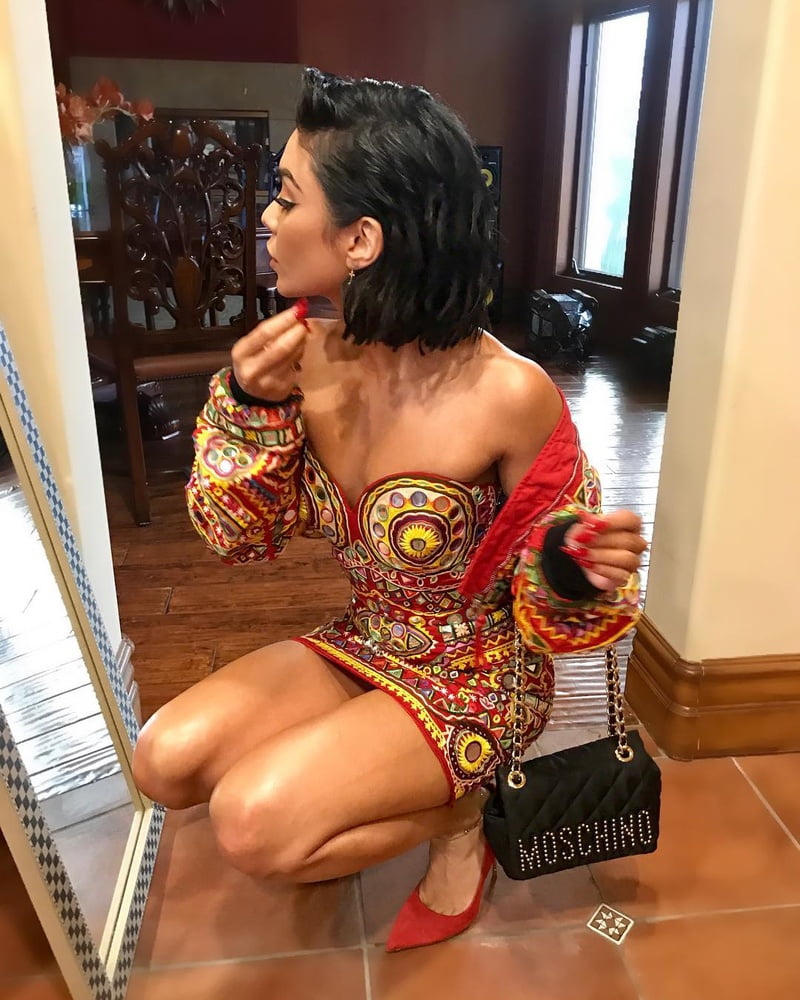 Vanassa Hudgens #90284579
