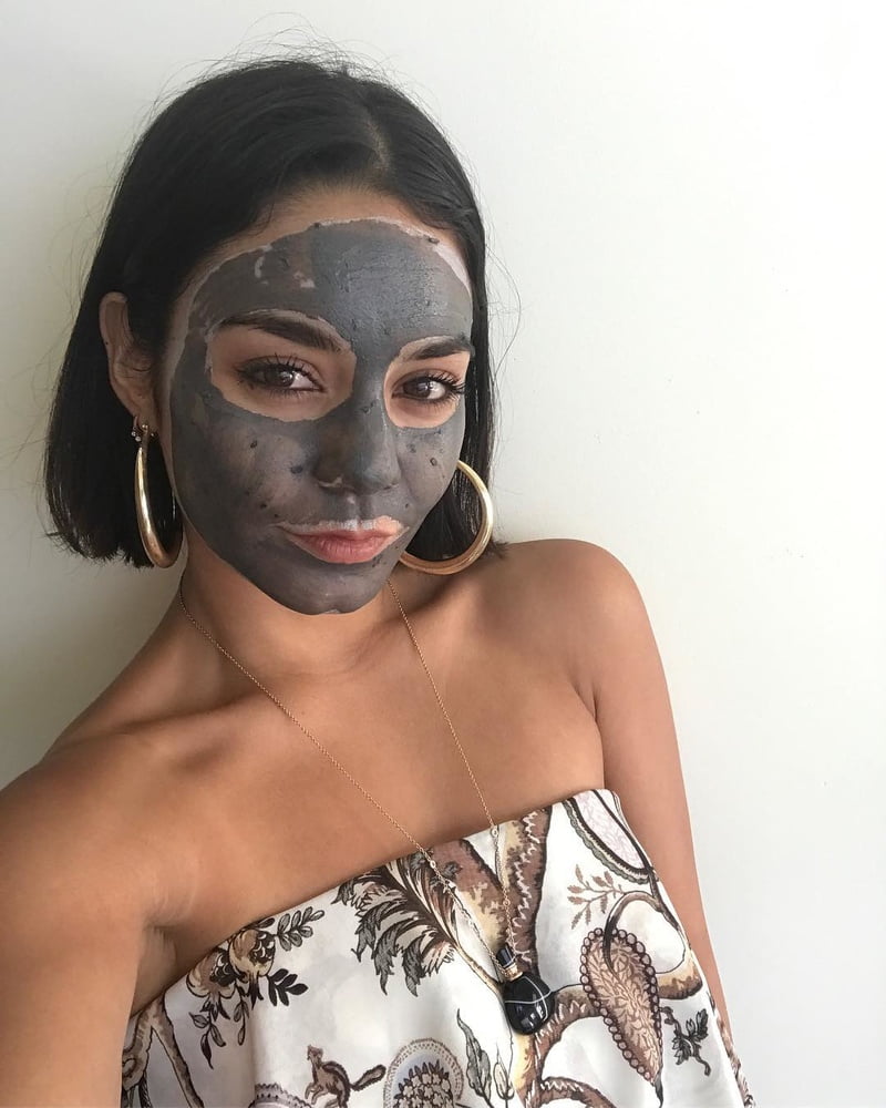 Vanassa Hudgens #90284602