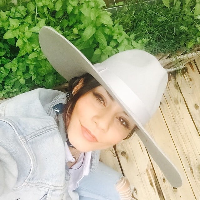Vanassa Hudgens #90284981