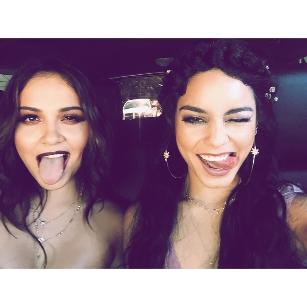 Vanassa Hudgens #90285053