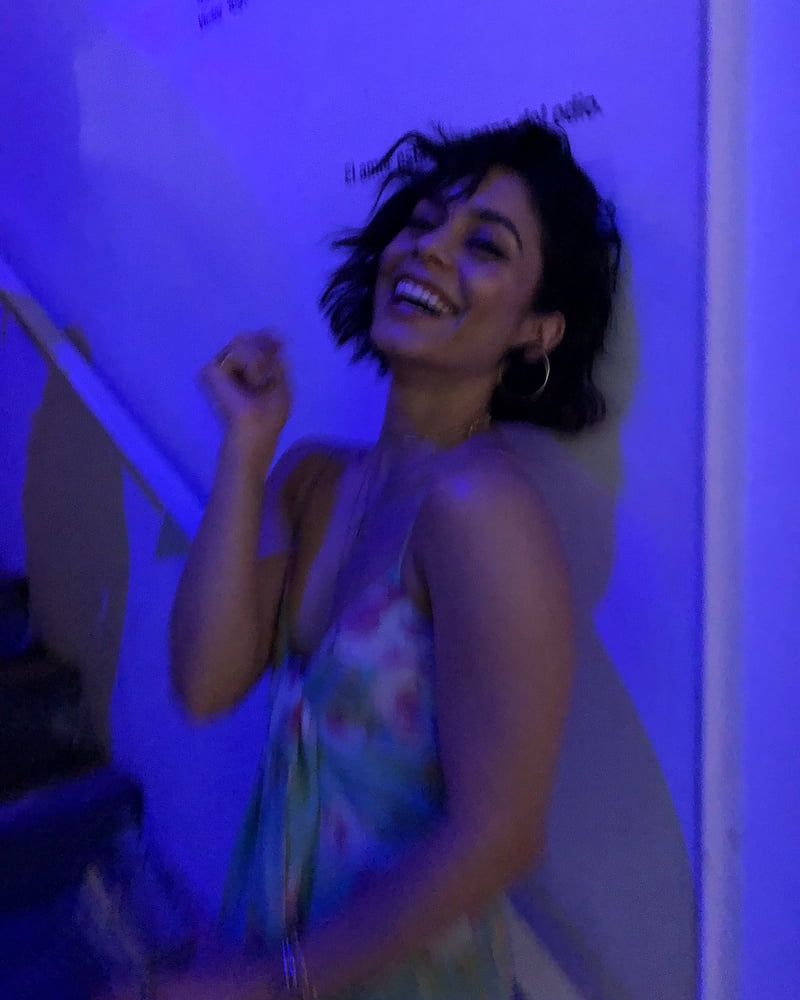 Vanassa Hudgens #90285286
