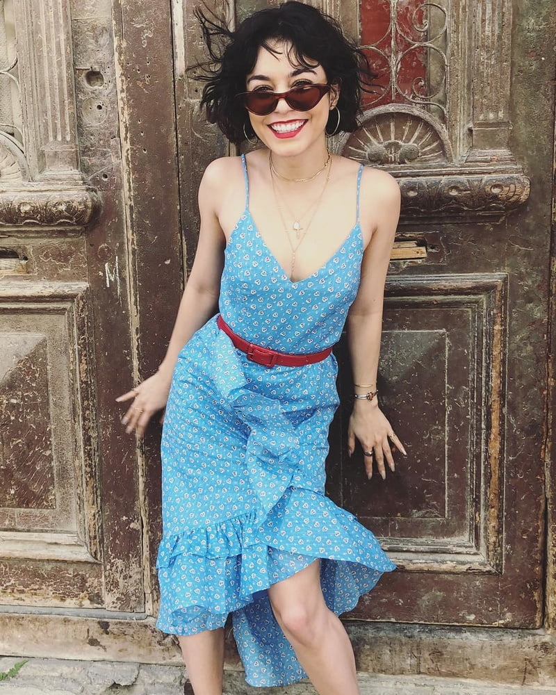 Vanassa Hudgens #90285289