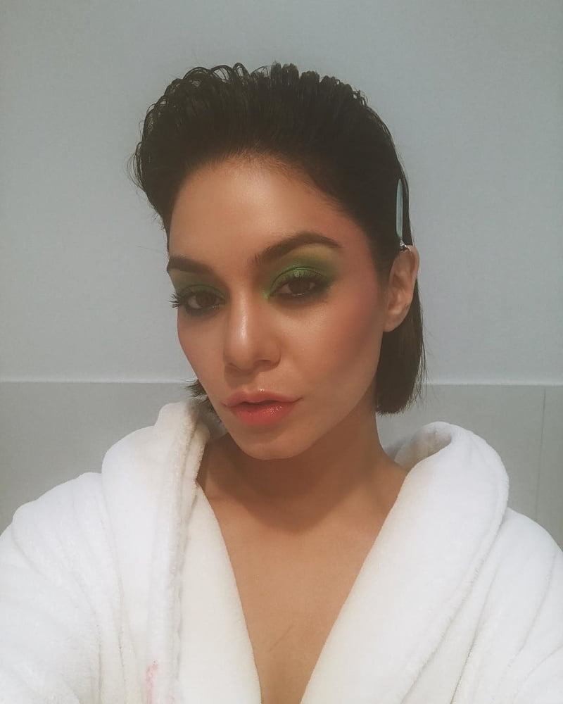 Vanassa Hudgens #90285302