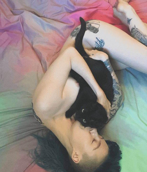 Comicbookgirl19 desnuda #109033834