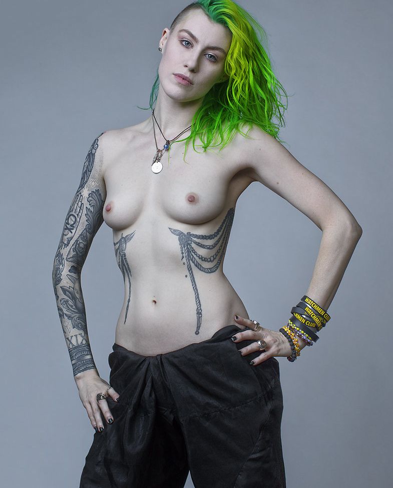 Comicbookgirl19 desnuda #109033939