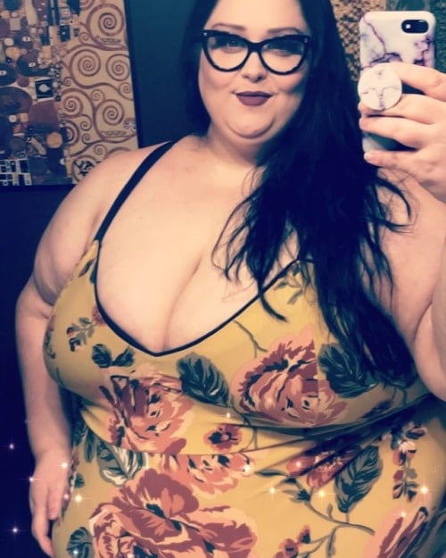 Bbw mix 568 (Cleavage with glasses) #105052813