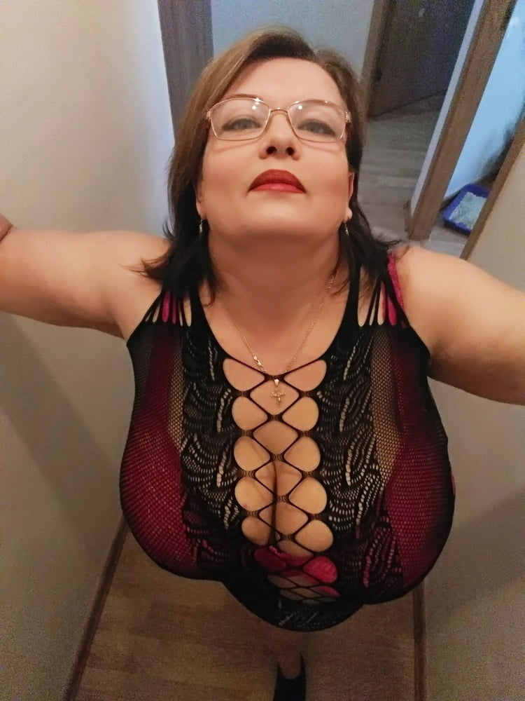 Bbw mix 568 (Cleavage with glasses) #105052815