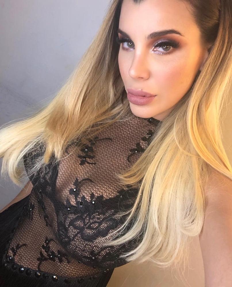 Charlotte Caniggia #94421356