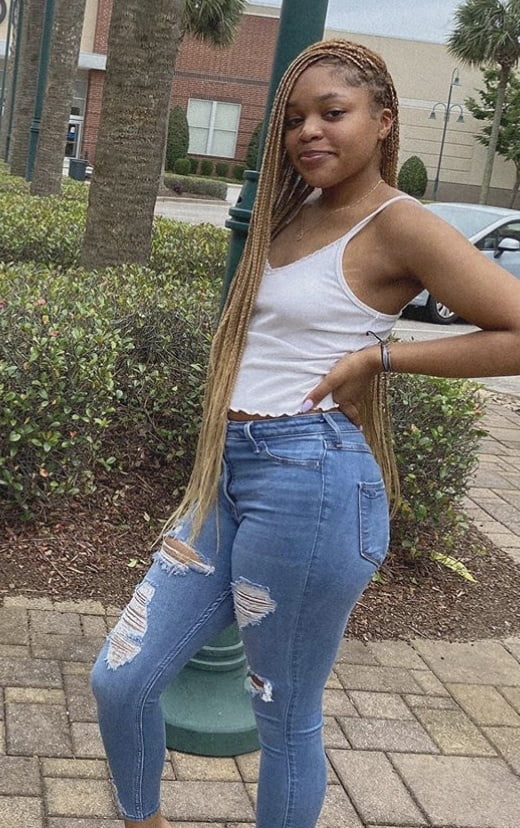 Ebony Teens 2 (beschreiben Sie, was Sie mit ihnen machen würden)
 #82141490