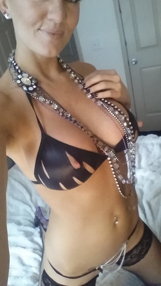 Puta caliente kiarose
 #93443253